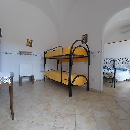 Azienda Agrituristica Masseria La Verna ปาตู ภายนอก รูปภาพ