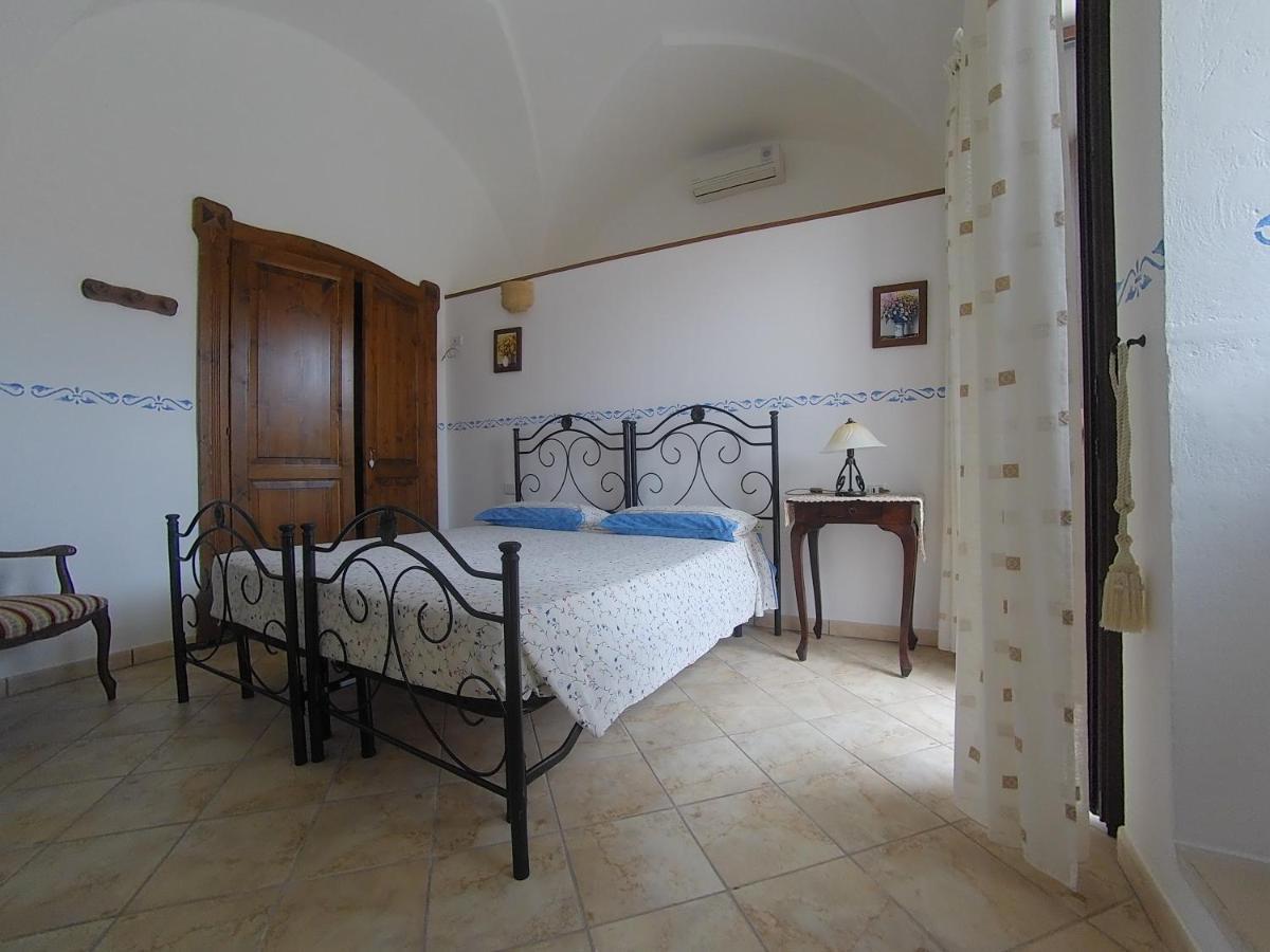 Azienda Agrituristica Masseria La Verna ปาตู ภายนอก รูปภาพ