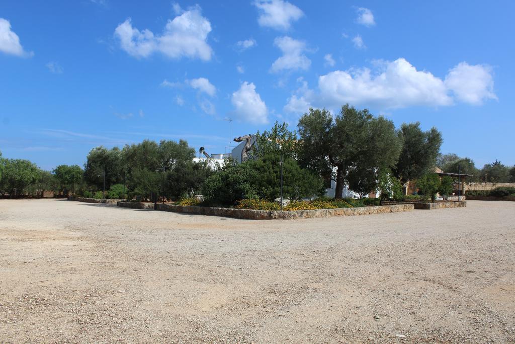 Azienda Agrituristica Masseria La Verna ปาตู ภายนอก รูปภาพ