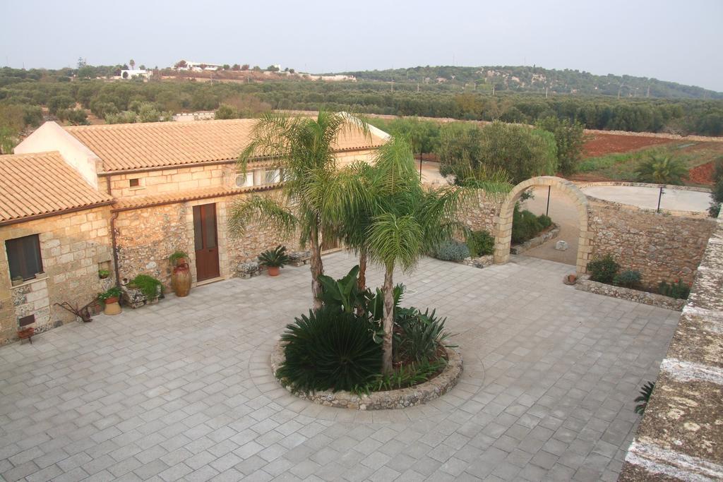 Azienda Agrituristica Masseria La Verna ปาตู ภายนอก รูปภาพ