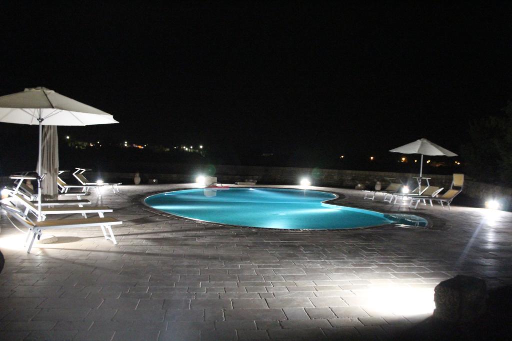Azienda Agrituristica Masseria La Verna ปาตู ภายนอก รูปภาพ
